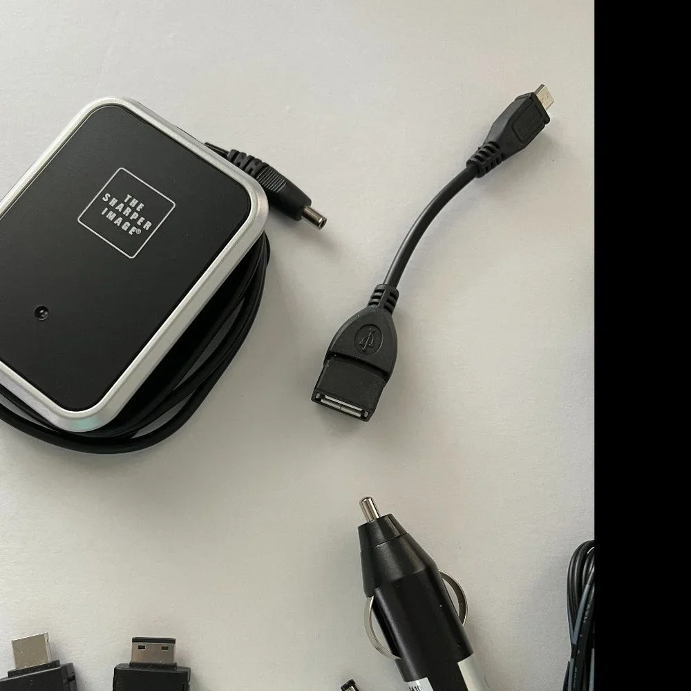 Sharper Image - Portable Folding Charging Valet Model Complete Kit Used
